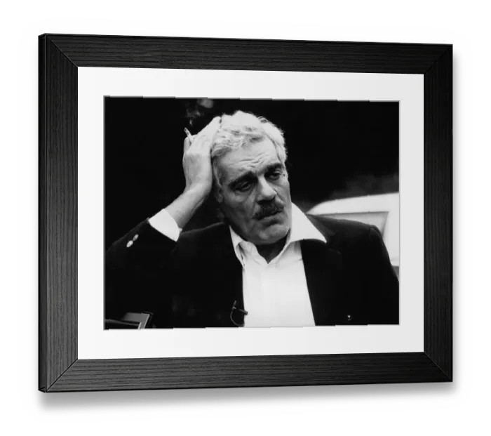 Framed Print : Omar Sharif takes a break from filming at Highclere Castle near Newbury for a documentary Framed Print : Omar Sharif takes a break from filming at Highclere Castle near Newbury for a documentary