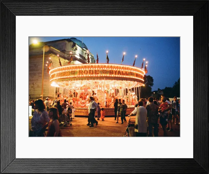 Framed Print : Cardiffs Big Weekend Summer Festival, Cardiff, Wales, 11th August 1995 Framed Print : Cardiffs Big Weekend Summer Festival, Cardiff, Wales, 11th August 1995
