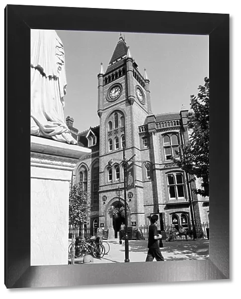 Reading Town Hall, Berkshire. 5th September 1991