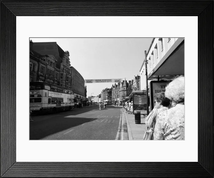 Framed Print : General views of Reading, Berkshire. 5th September 1991 Framed Print : General views of Reading, Berkshire. 5th September 1991