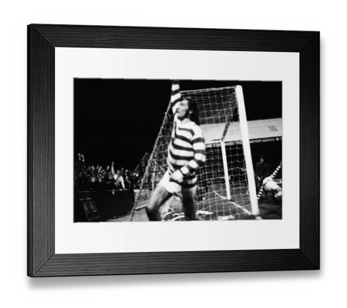 Framed Print : Reading 5-0 Tranmere Rovers, League Division Four match at Elm Park Framed Print : Reading 5-0 Tranmere Rovers, League Division Four match at Elm Park