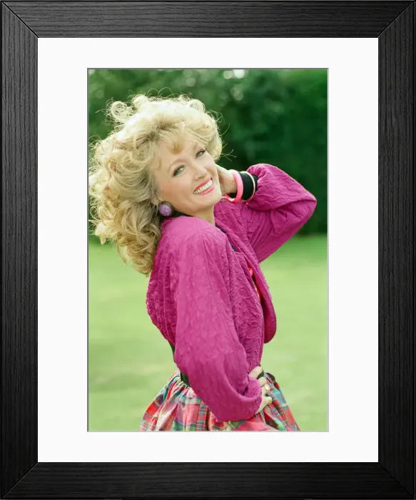 Framed Print : Photocall for new BBC production Keeping up Appearances. Mary Millar Framed Print : Photocall for new BBC production Keeping up Appearances. Mary Millar
