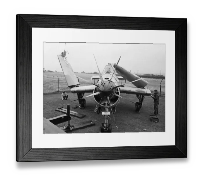 Framed Print : An Old Fairey Gannet aircraft landed at the Midland Air Museum in Coventry Framed Print : An Old Fairey Gannet aircraft landed at the Midland Air Museum in Coventry