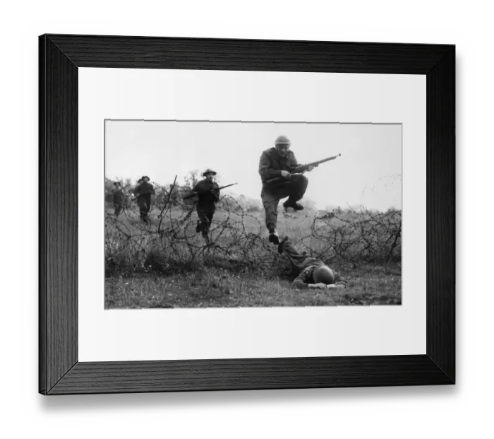 Framed Print : The blitz course, a formidable exercise for the Reading Home Guard members