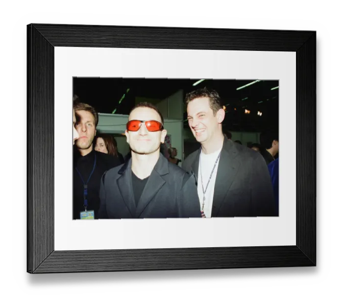 Framed Print : 1997 MTV Europe Music Awards, after show party held at Hard Rock Cafe, Rotterdam Framed Print : 1997 MTV Europe Music Awards, after show party held at Hard Rock Cafe, Rotterdam