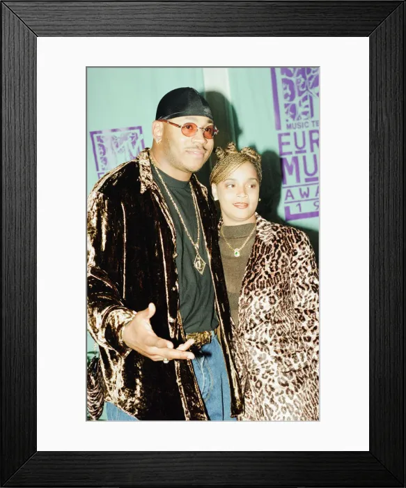 Framed Print : 1997 MTV Europe Music Awards, held at Ahoy, Rotterdam, The Netherlands Framed Print : 1997 MTV Europe Music Awards, held at Ahoy, Rotterdam, The Netherlands