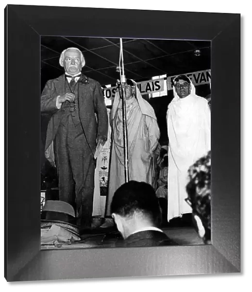 David Lloyd George at the Royal National Eisteddfod. Mr Lloyd George in a typical