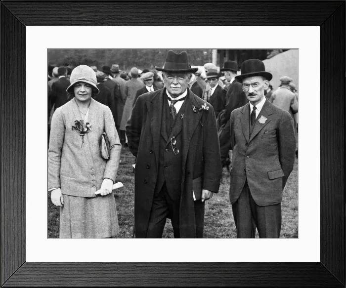 Framed Print : Lady Megan Lloyd George, David Lloyd George and Captain T A Howson (show secretary Framed Print : Lady Megan Lloyd George, David Lloyd George and Captain T A Howson (show secretary