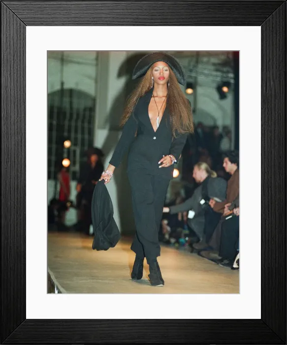 Framed Print : Naomi Campbell, London Fashion Week 1992, 9th October 1992