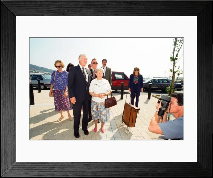 Framed Print : Former US President Jimmy Carter in Swansea. 11th August 1995 Framed Print : Former US President Jimmy Carter in Swansea. 11th August 1995