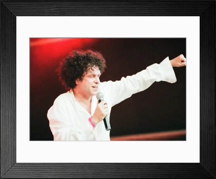 Framed Print : Cardiffs Big Weekend Summer Festival, Cardiff, Wales, 8th August 1998 Framed Print : Cardiffs Big Weekend Summer Festival, Cardiff, Wales, 8th August 1998