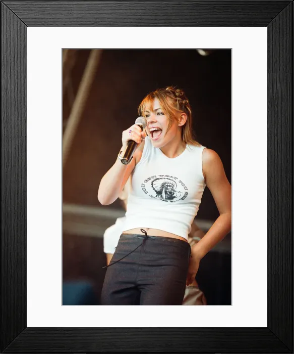 Framed Print : Cardiffs Big Weekend Summer Festival, Cardiff, Wales, 9th August 1998 Framed Print : Cardiffs Big Weekend Summer Festival, Cardiff, Wales, 9th August 1998