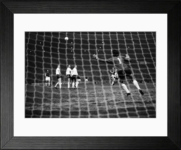 Framed Print : Aston Villa 5 - 1 Liverpool, League Division One match held at Villa Park Framed Print : Aston Villa 5 - 1 Liverpool, League Division One match held at Villa Park