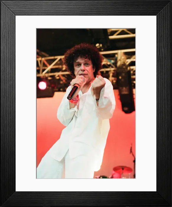 Framed Print : Cardiffs Big Weekend Summer Festival, Cardiff, Wales, 8th August 1998 Framed Print : Cardiffs Big Weekend Summer Festival, Cardiff, Wales, 8th August 1998