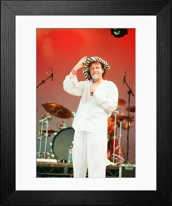 Framed Print : Cardiffs Big Weekend Summer Festival, Cardiff, Wales, 8th August 1998 Framed Print : Cardiffs Big Weekend Summer Festival, Cardiff, Wales, 8th August 1998