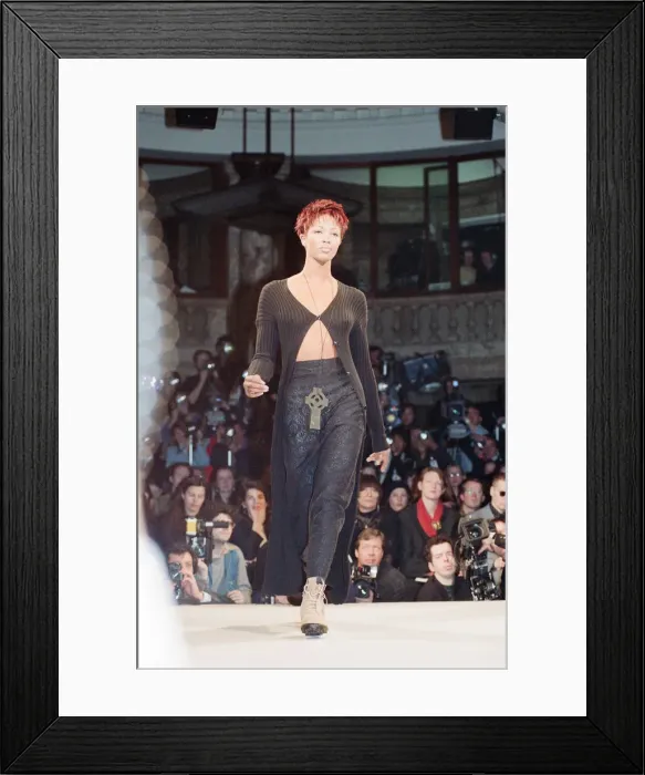 Framed Print : Naomi Campbell, models John Rocha at London Fashion Week 1993, 5th March 1993