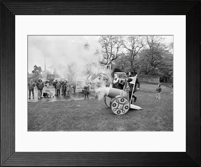 Framed Print : Medieval May Fair, Teesside, 22nd May 1976 Framed Print : Medieval May Fair, Teesside, 22nd May 1976