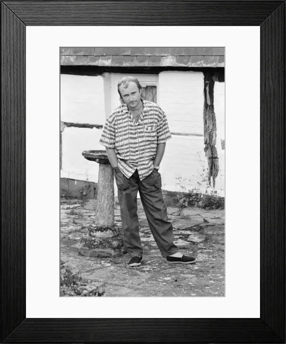 Framed Print : Phil Collins at his studio in Surrey. 28th July 1985 Framed Print : Phil Collins at his studio in Surrey. 28th July 1985