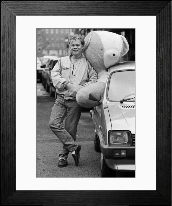 Framed Print : UB40 helping to promote the Childrens Hospice charity appeal. 16th April 1986 Framed Print : UB40 helping to promote the Childrens Hospice charity appeal. 16th April 1986