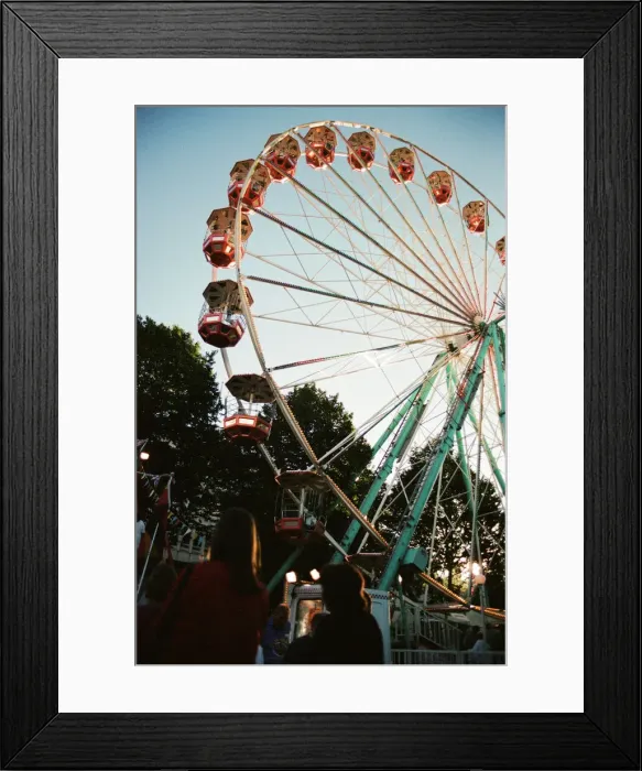 Framed Print : Cardiffs Big Weekend Summer Festival, Cardiff, Wales, 7th August 1998