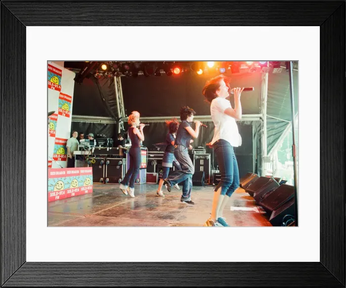 Framed Print : Cardiffs Big Weekend Summer Festival, Cardiff, Wales, 8th August 1998 Framed Print : Cardiffs Big Weekend Summer Festival, Cardiff, Wales, 8th August 1998
