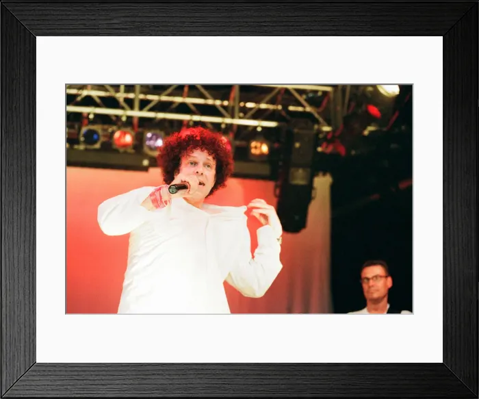 Framed Print : Cardiffs Big Weekend Summer Festival, Cardiff, Wales, 8th August 1998 Framed Print : Cardiffs Big Weekend Summer Festival, Cardiff, Wales, 8th August 1998