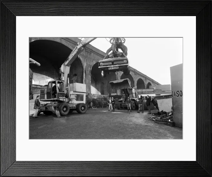 Framed Print : UB40 filming a video film in a scrapyard. The video film will feature songs from their