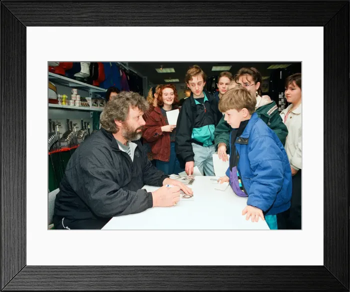 Framed Print : Geoff Capes signs copies of his book at Olympus in Reading. 23rd March 1991 Framed Print : Geoff Capes signs copies of his book at Olympus in Reading. 23rd March 1991