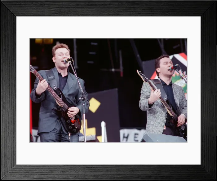 Framed Print : UB40 performing at the Nelson Mandela 70th Birthday Tribute concert Framed Print : UB40 performing at the Nelson Mandela 70th Birthday Tribute concert