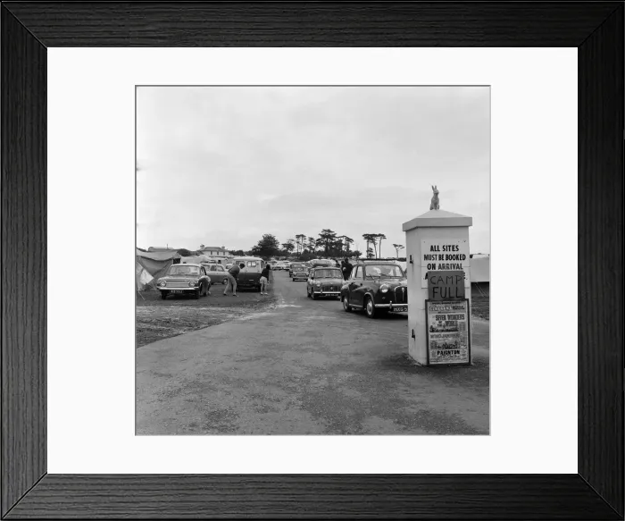 Framed Print : Camping holidays in Devon. 1st August 1965 Framed Print : Camping holidays in Devon. 1st August 1965