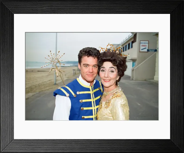 Framed Print : Stefan Dennis and June Brown in Bournemouth to star in the pantomime Cinderella Framed Print : Stefan Dennis and June Brown in Bournemouth to star in the pantomime Cinderella