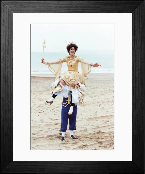 Framed Print : Stefan Dennis and June Brown in Bournemouth to star in the pantomime Cinderella Framed Print : Stefan Dennis and June Brown in Bournemouth to star in the pantomime Cinderella