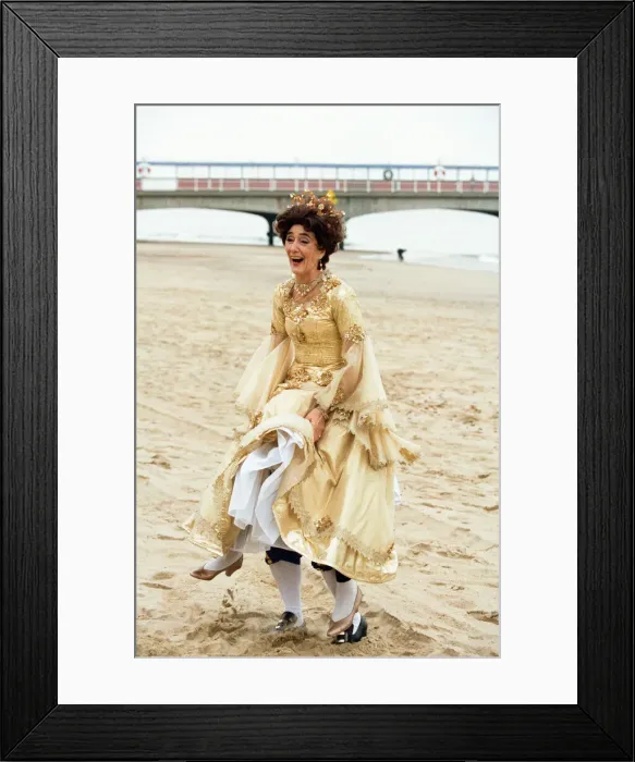 Framed Print : Stefan Dennis and June Brown in Bournemouth to star in the pantomime Cinderella Framed Print : Stefan Dennis and June Brown in Bournemouth to star in the pantomime Cinderella