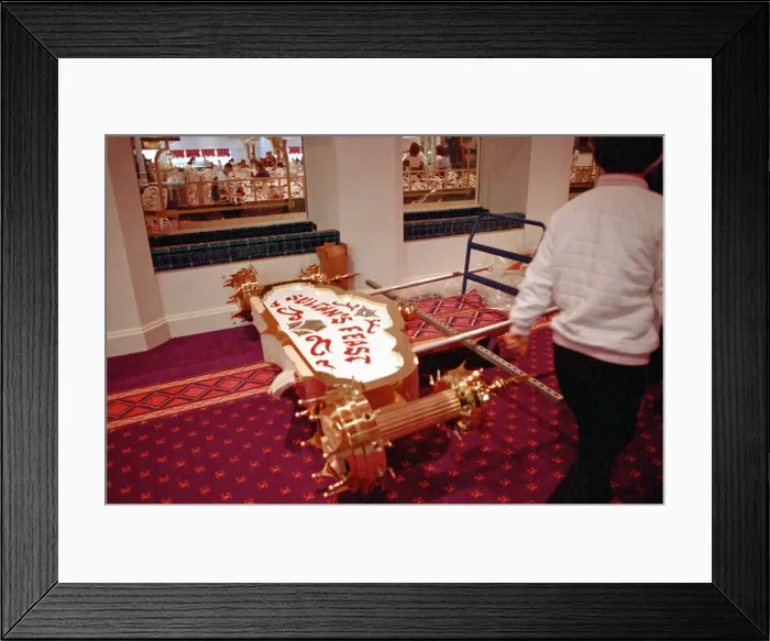 Framed Print : Taj Mahal, the casino owned by Donald Trump in Atlantic City, USA