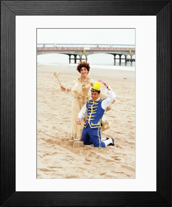 Framed Print : Stefan Dennis and June Brown in Bournemouth to star in the pantomime Cinderella Framed Print : Stefan Dennis and June Brown in Bournemouth to star in the pantomime Cinderella