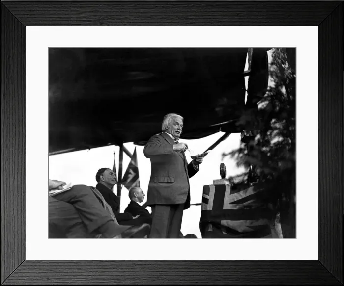 Framed Print : David Lloyd George former British Prime Minister addressing an open air meeting Framed Print : David Lloyd George former British Prime Minister addressing an open air meeting
