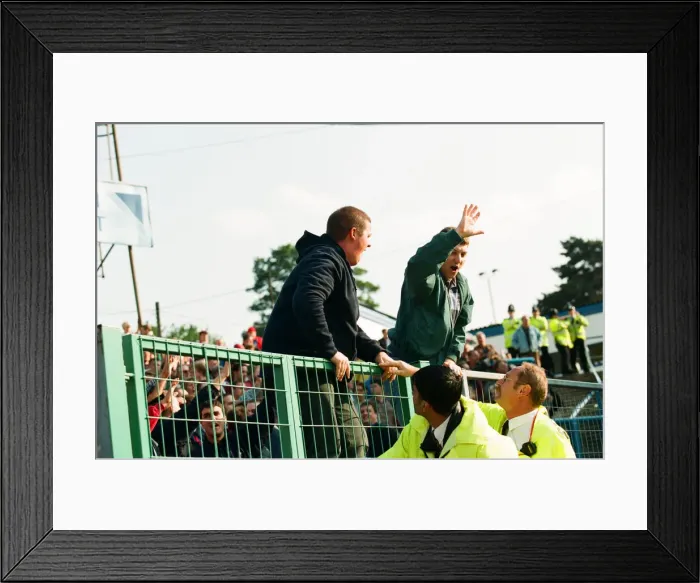 Framed Print : Football League Divison One match Reading 1 -6 Crystal Palace held at Elm Park