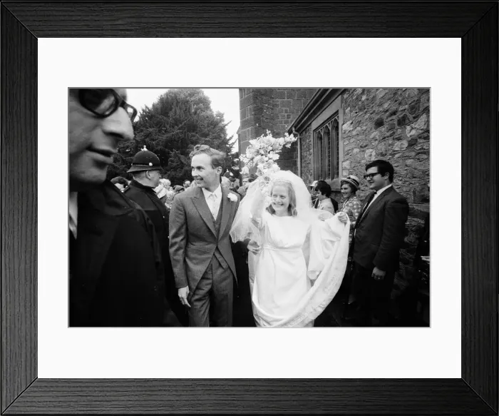 Framed Print : Robin Wilson weds Joy Crispin at St Gregorys Church, Dawlish, Devon Framed Print : Robin Wilson weds Joy Crispin at St Gregorys Church, Dawlish, Devon