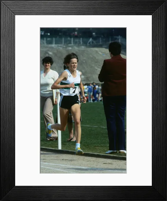 Framed Print : Zola Budd athlete June 1984 In action on track Framed Print : Zola Budd athlete June 1984 In action on track