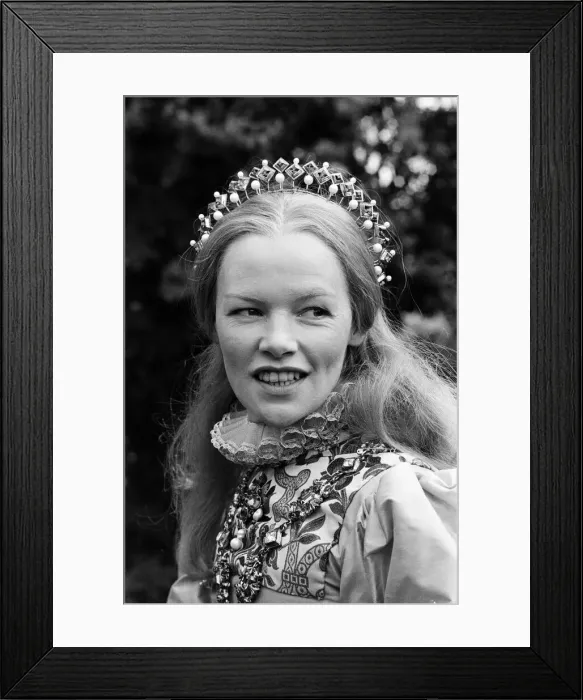 Framed Print : Filming Mary, Queen of Scots began at Shepperton Studios Framed Print : Filming Mary, Queen of Scots began at Shepperton Studios