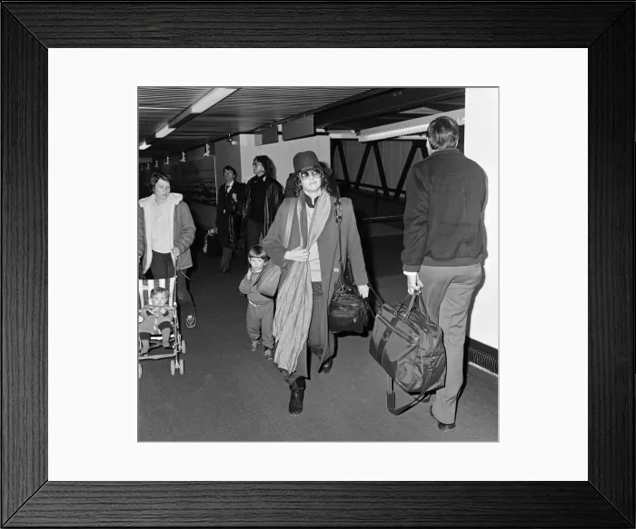 Framed Print : Debra Winger arrives in London. 25th February 1984