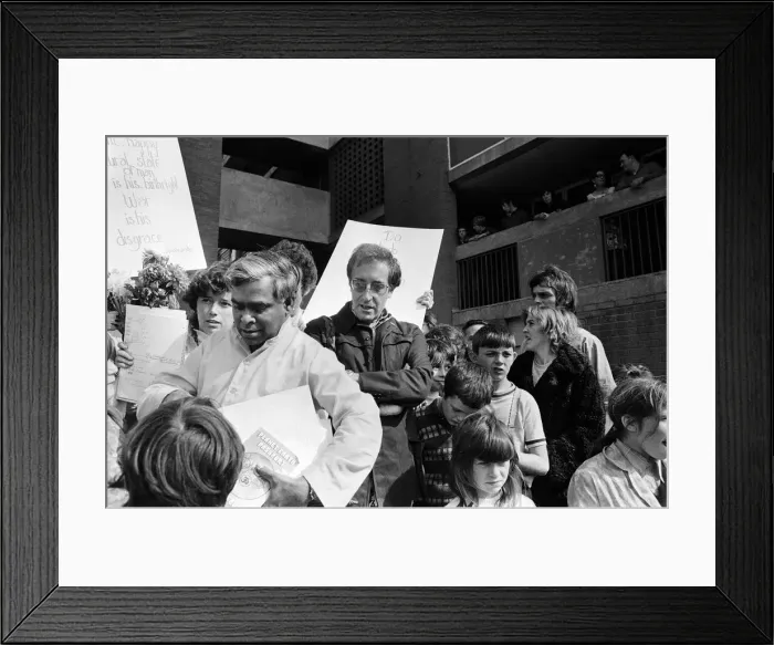 Framed Print : Peter Sellers and Swami Vishnu on a Peace Mission in Belfast