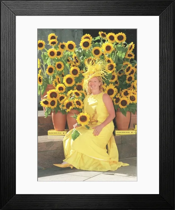 Framed Print : Charlie Dimmock September 1999 gardening television presenter launched the new look Framed Print : Charlie Dimmock September 1999 gardening television presenter launched the new look