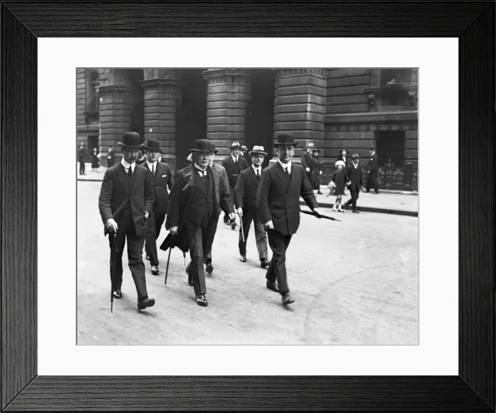 Framed Print : Coal conference at Board of Trade. Mr Bonar Law, Mr David Lloyd George, Sir Robert Horne Framed Print : Coal conference at Board of Trade. Mr Bonar Law, Mr David Lloyd George, Sir Robert Horne
