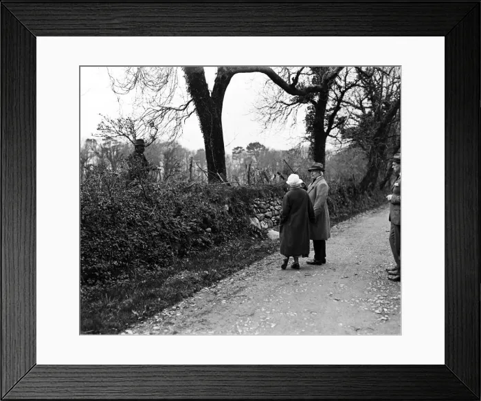 Framed Print : David Lloyd George, British Prime Minister, on holiday in Criccieth, Cardigan Bay, Wales Framed Print : David Lloyd George, British Prime Minister, on holiday in Criccieth, Cardigan Bay, Wales