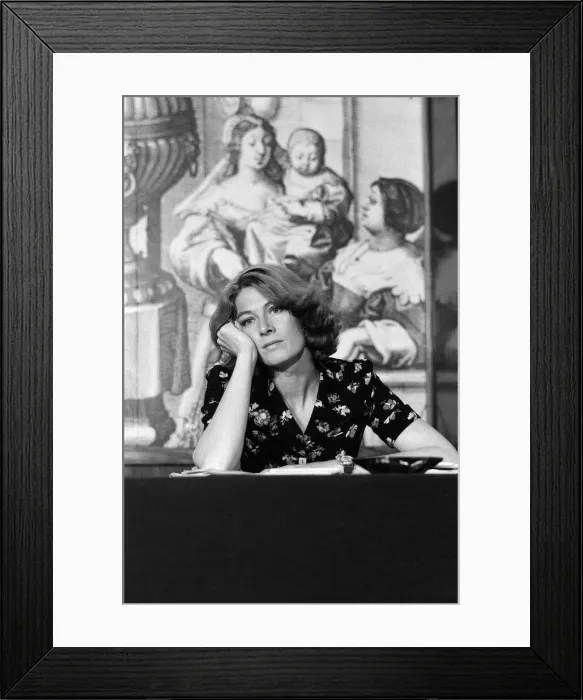 Framed Print : Actress Vanessa Redgrave. 21st September 1974 Framed Print : Actress Vanessa Redgrave. 21st September 1974