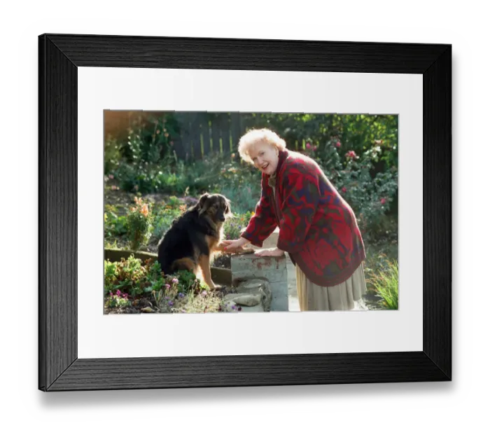 Framed Print : Denise Robertson feature. 27th October 1989 Framed Print : Denise Robertson feature. 27th October 1989