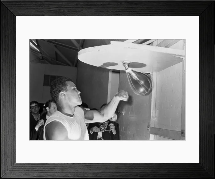 Framed Print : American world champion heavyweight boxer Muhammad Ali, formerly known as Cassius Clay Framed Print : American world champion heavyweight boxer Muhammad Ali, formerly known as Cassius Clay