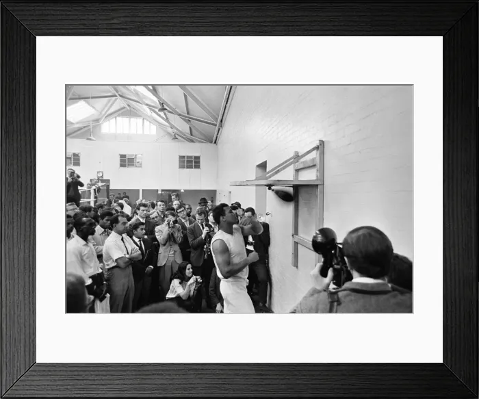 Framed Print : American world champion heavyweight boxer Muhammad Ali, formerly known as Cassius Clay Framed Print : American world champion heavyweight boxer Muhammad Ali, formerly known as Cassius Clay