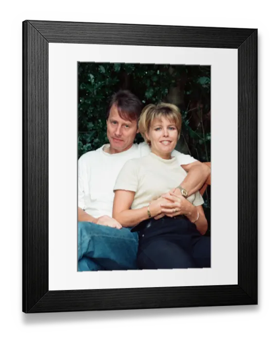 Framed Print : Radio WM presenters Tony Wadsworth and Julie Mayer. 17th October 1997 Framed Print : Radio WM presenters Tony Wadsworth and Julie Mayer. 17th October 1997
